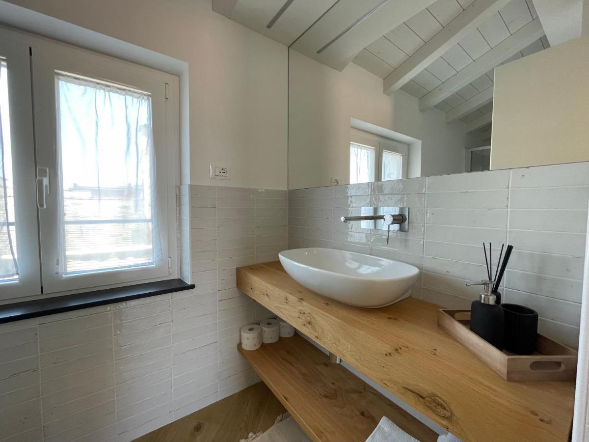 Sun Luxury Apartment In Centro Storico Chiavari Ngoại thất bức ảnh